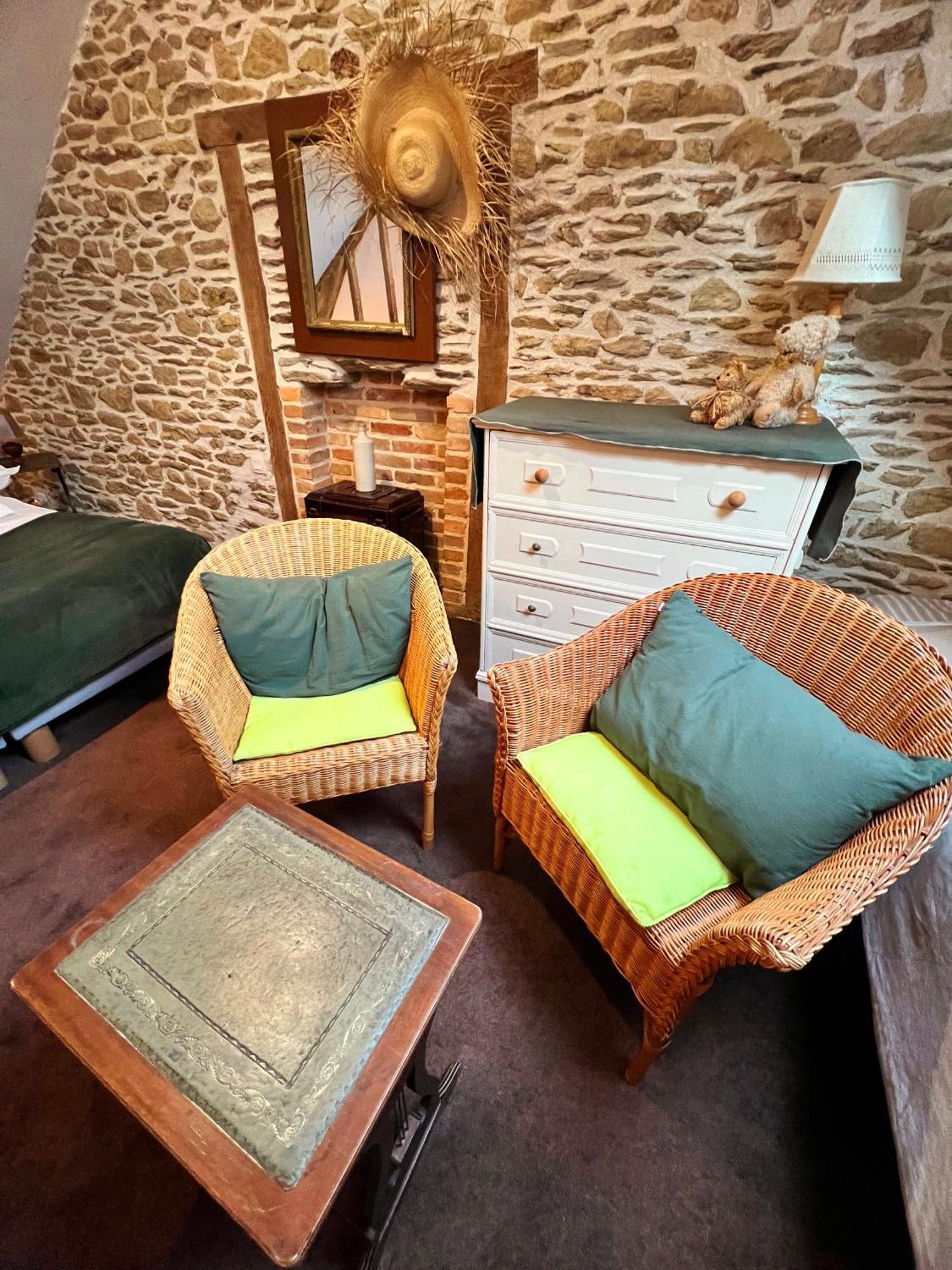 Appart' D'Hotes , Ch Et Gite Au Manoir De La Haute Pilais 샹트피 외부 사진